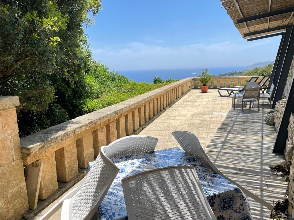 Il Terrazzo - Galatea Casa Vacanze Gagliano del Capo Eksteriør bilde